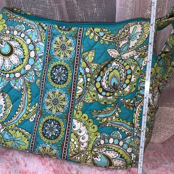 ‼️SOLD‼️ NWOT Vera Bradley On The Go Crossbody Peacock Retired Bag - Picture 10 of 12